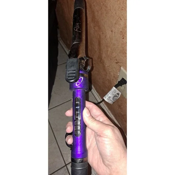 Ion Titanium Pro Curling Iron, 1-1/4 Inch, Maximum Curl TESTED/WORKS EUC - Picture 1 of 4